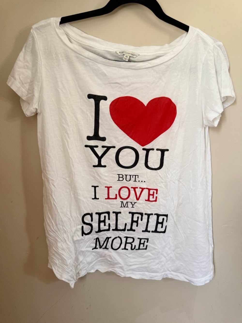 Rebecca Minkoff White Short Sleeve Tee with Red Heart Graphic